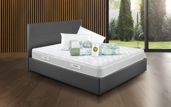 Eminflex Materassi Giulietta matrimoniale offerta con letto contenitore Anna grigio chiuso e kit notte